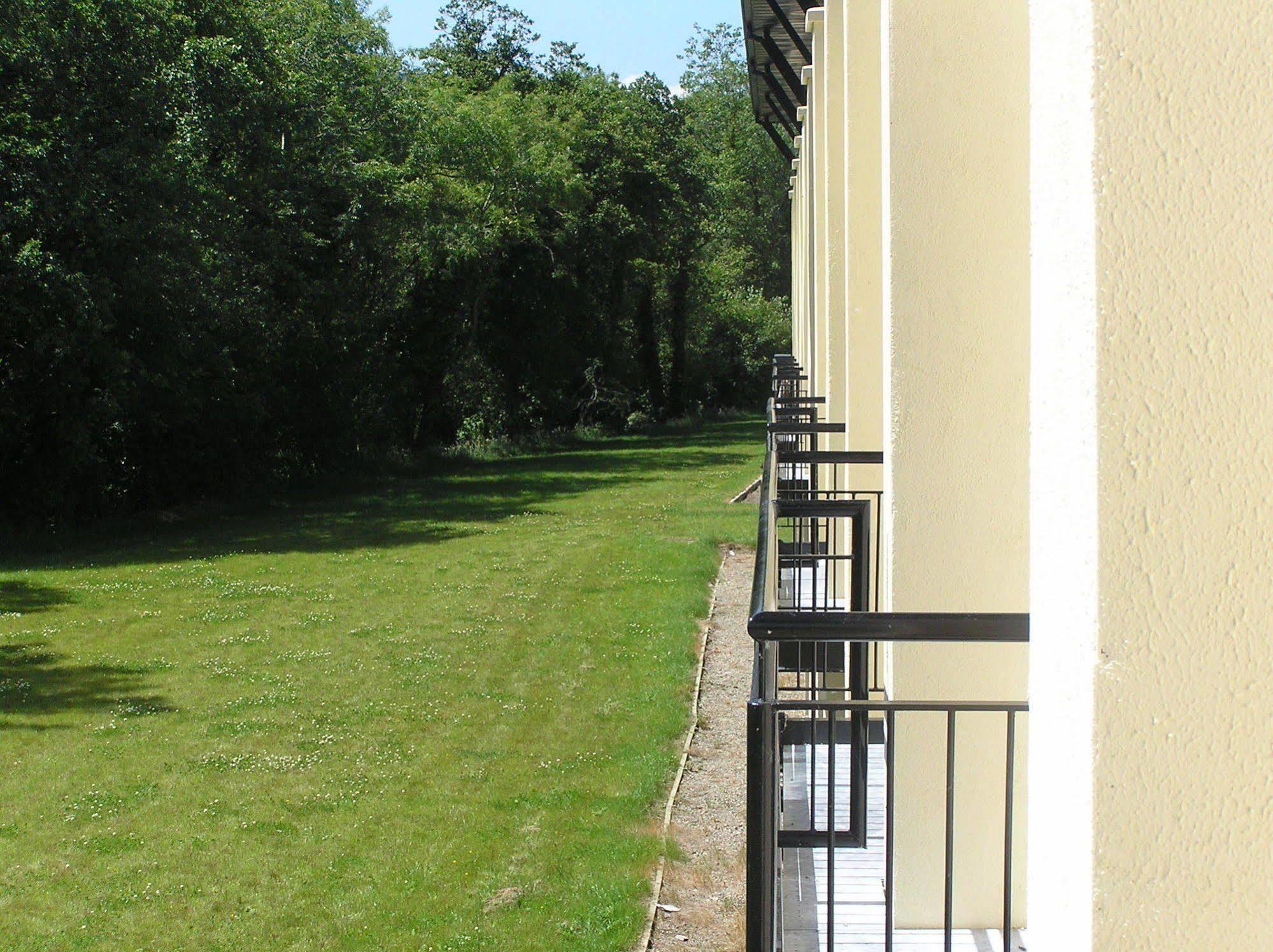 The Lodge At Woodenbridge Арклоу Екстериор снимка